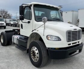 2023 Peterbilt 579 Day Cab Tractor